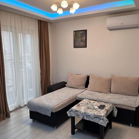 Id Apartments ติวัต ภายนอก รูปภาพ