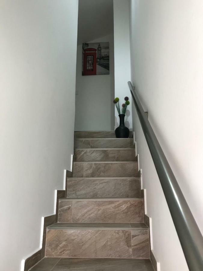 Id Apartments ติวัต ภายนอก รูปภาพ
