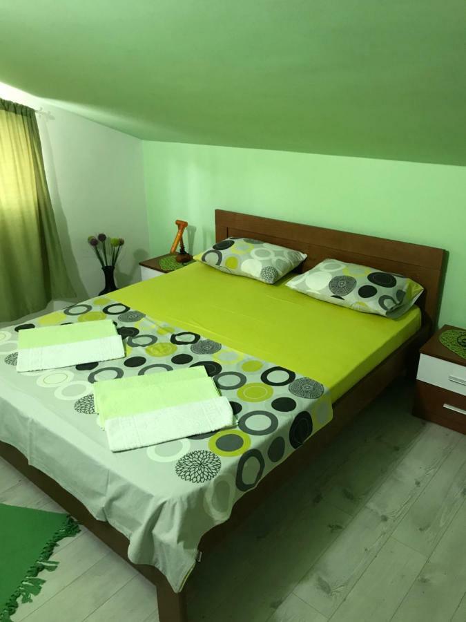 Id Apartments ติวัต ภายนอก รูปภาพ